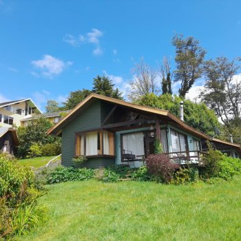 Cabañas Familiares – para 2 a 5 Personas.